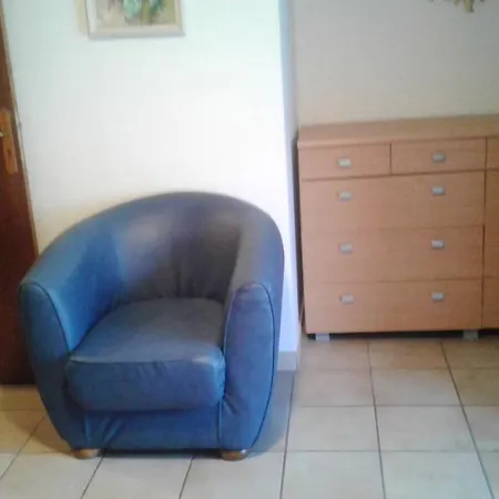 Ferienhaus House With 2 Bedrooms In With Wonderful City View And Balcony 900 M From The Beach